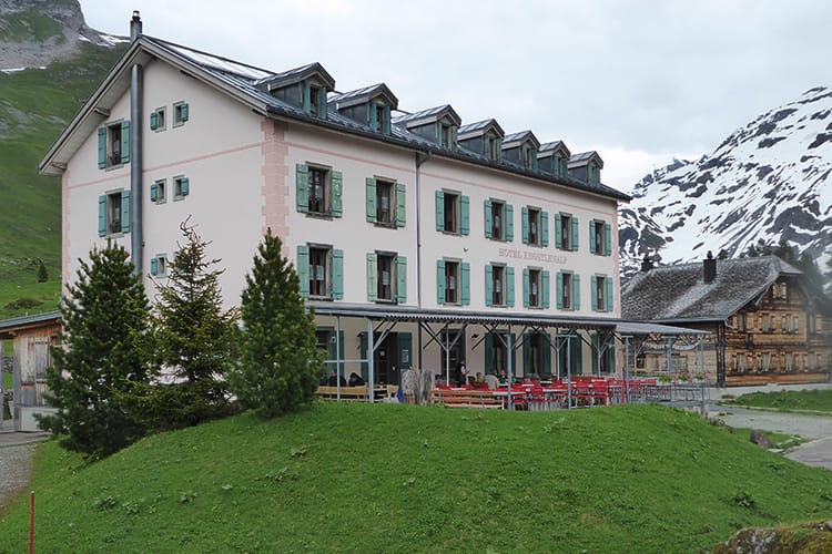 Gesamtsanierung und Erweiterung Hotel Engstlenalp.